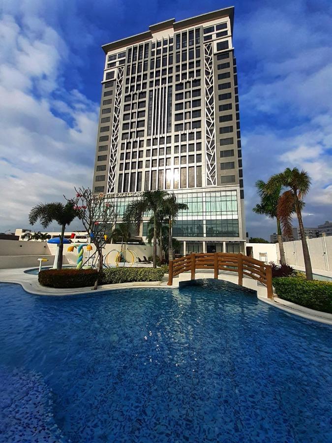The Excelsior Hotel Las Piñas Εξωτερικό φωτογραφία