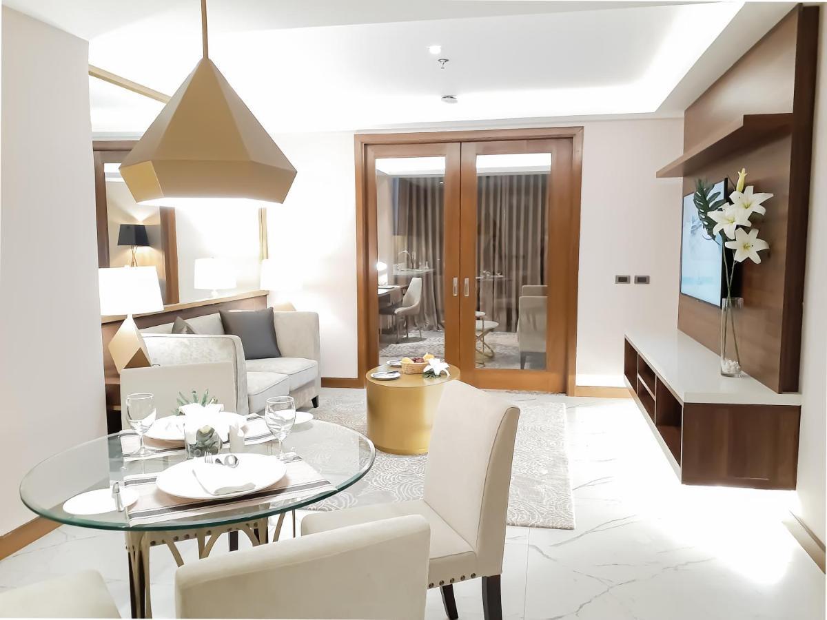 The Excelsior Hotel Las Piñas Εξωτερικό φωτογραφία