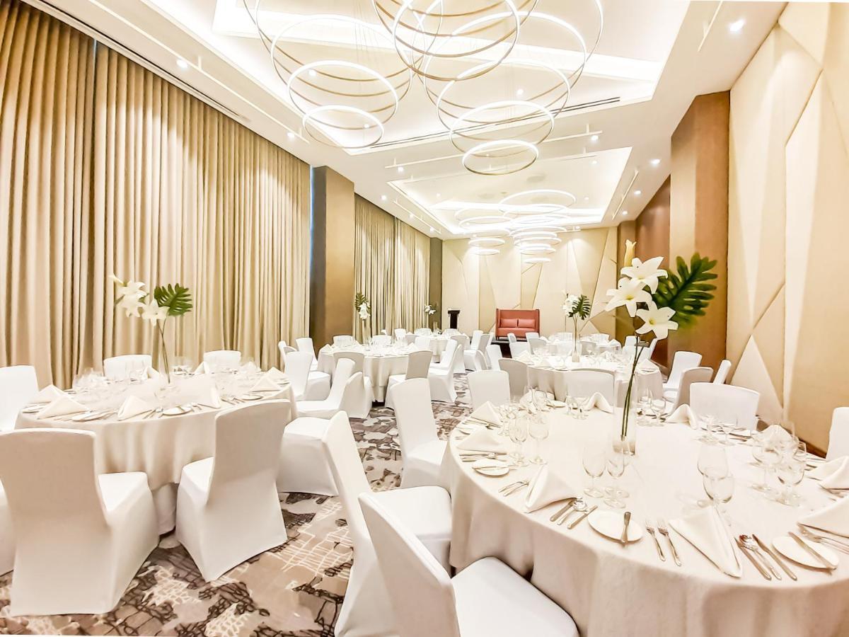 The Excelsior Hotel Las Piñas Εξωτερικό φωτογραφία